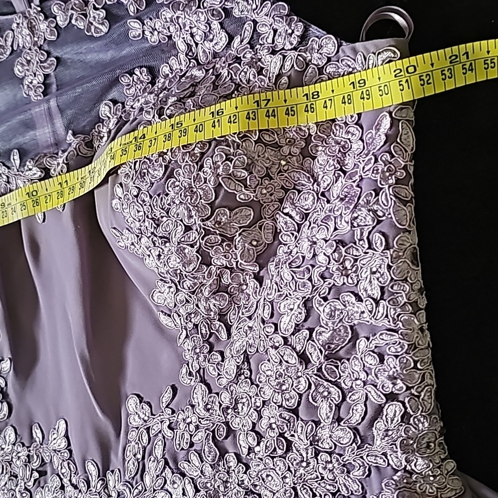 Decode 1.8 Mauve Maxi Evening Gown 💜 - Picture 16 of 17